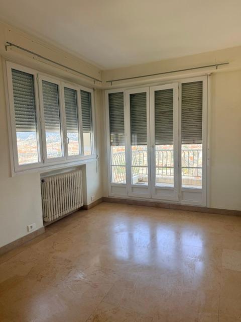 Photo 9 — Appartement 4 pi&egrave;ces de 90<sup>m&sup2;</sup> &agrave; Nice