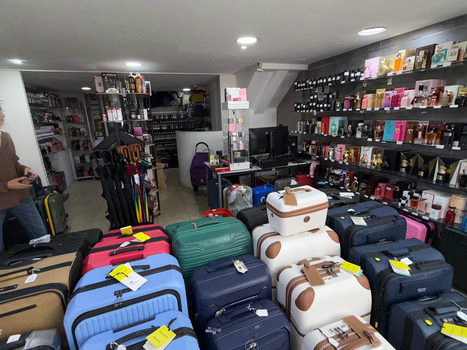 Photo 4 — Fonds de Commerce  &agrave; vendre &agrave; Antibes
