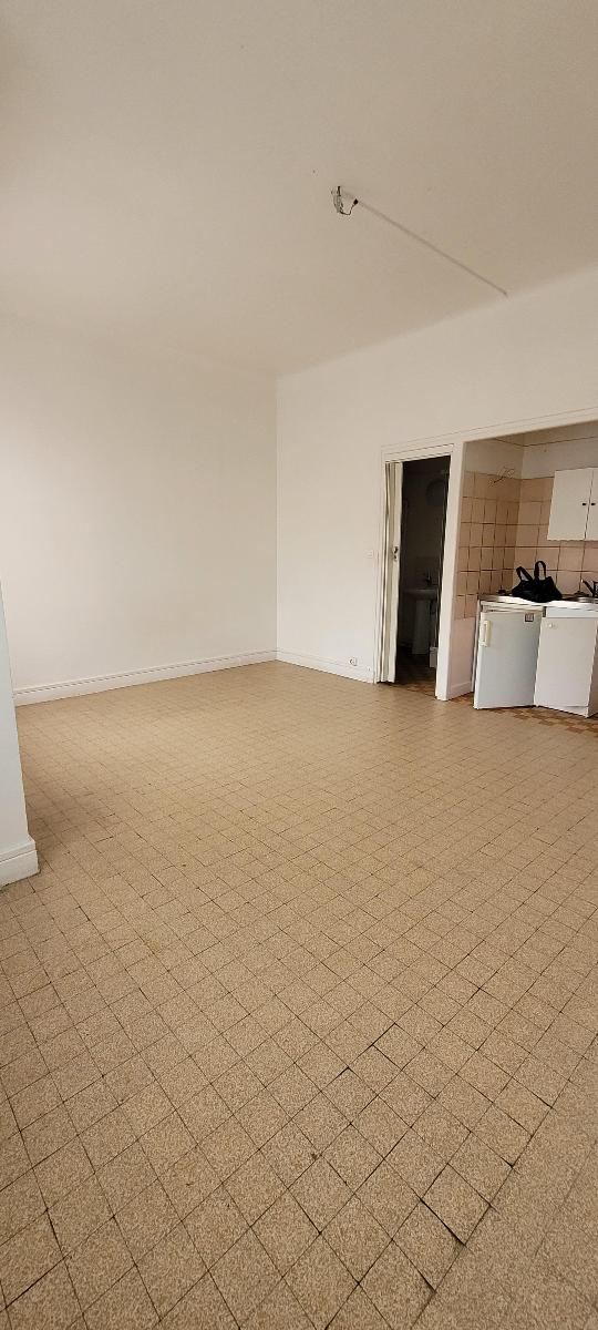 Photo 3 — Appartement 1 pi&egrave;ces de 28<sup>m&sup2;</sup> &agrave; Nice