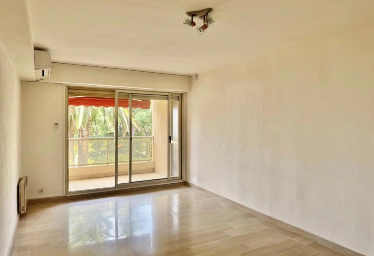 Photo 3 — Appartement 2 pi&egrave;ces de 50<sup>m&sup2;</sup> &agrave; Nice