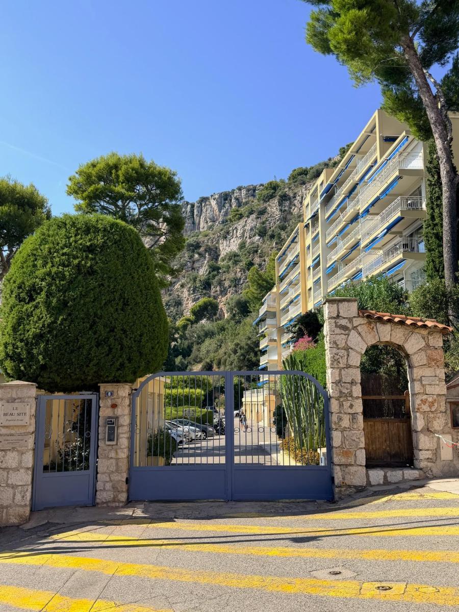 Photo 2 — Appartement 4 pi&egrave;ces de 77<sup>m&sup2;</sup> &agrave; Cap d ail