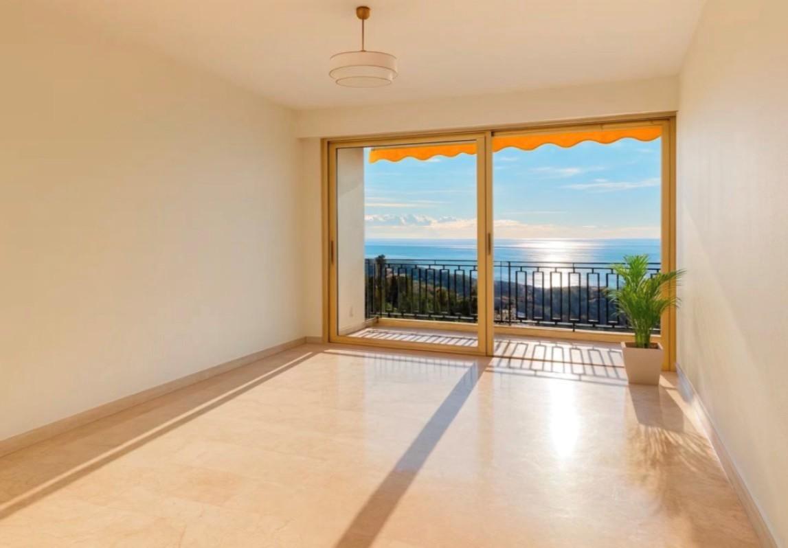 Photo 4 — Appartement 2 pi&egrave;ces de 61<sup>m&sup2;</sup> &agrave; Nice