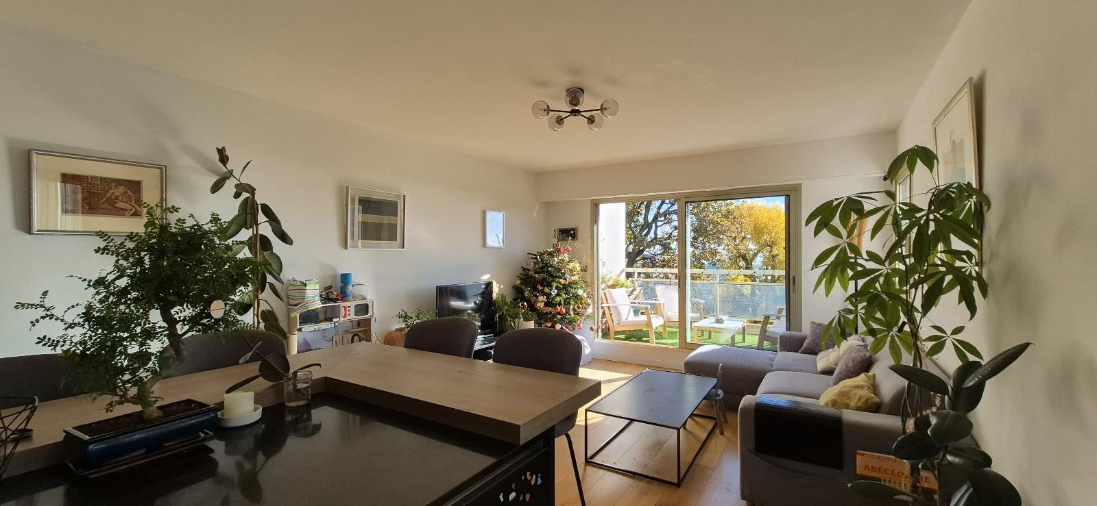 Photo 9 — Appartement 4 pi&egrave;ces de 74<sup>m&sup2;</sup> &agrave; Nice